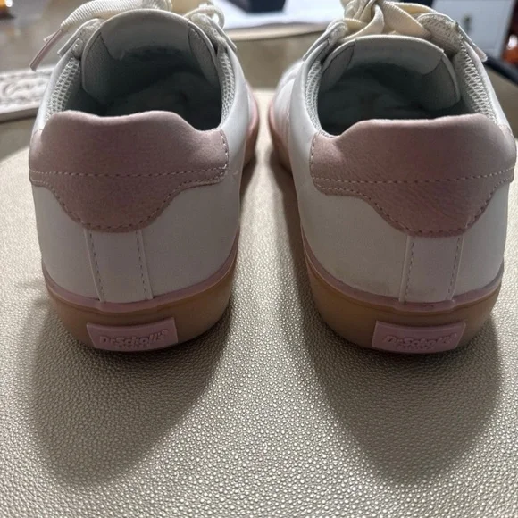 Dr. Scholl's Cream and Pink Sneakers - Picture 6 of 8